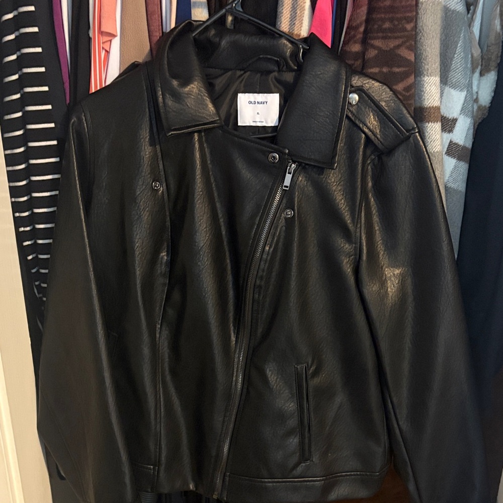 Old Navy Women's Leather Jacket - Black